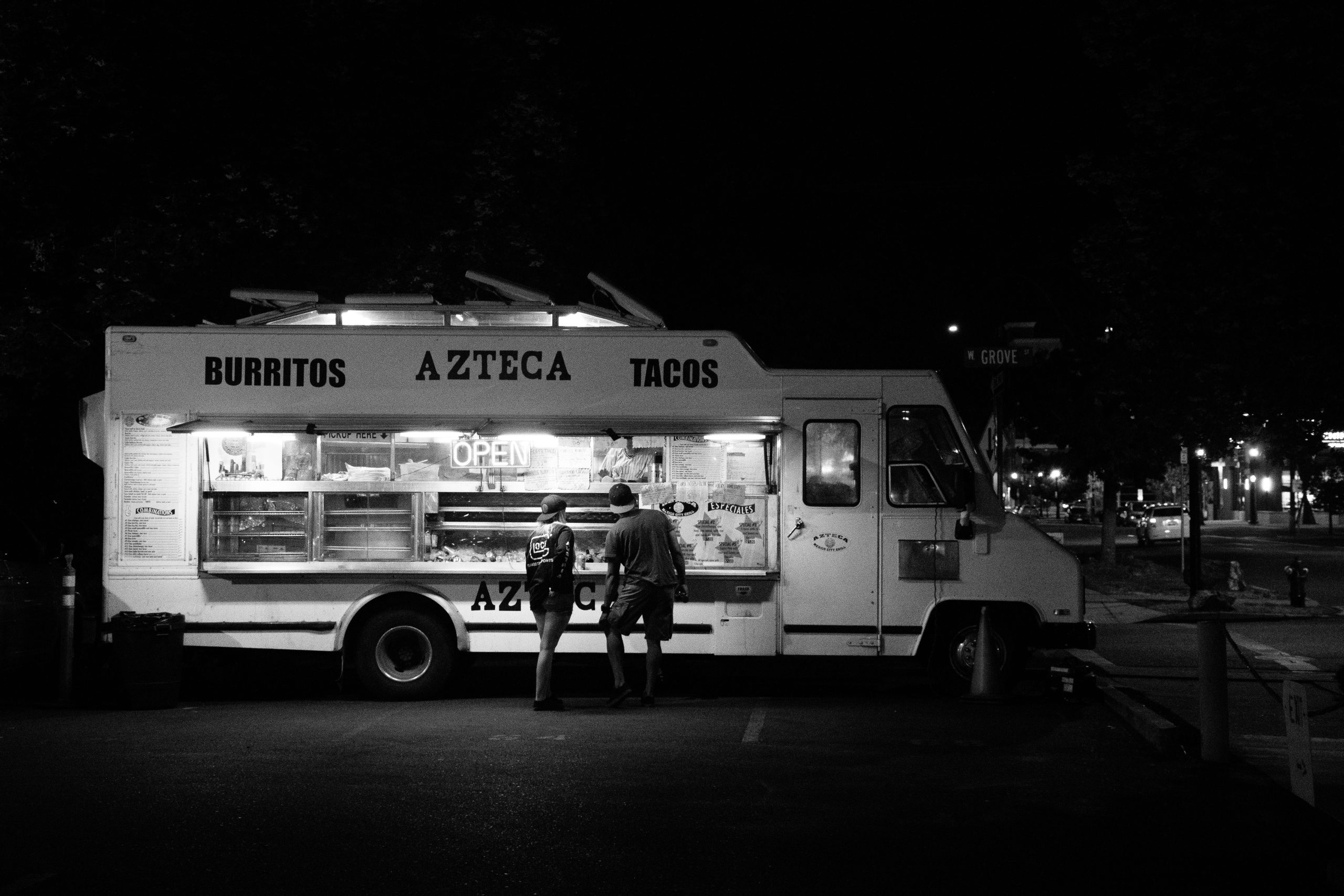 How Seasons Affect the Food Truck Industry