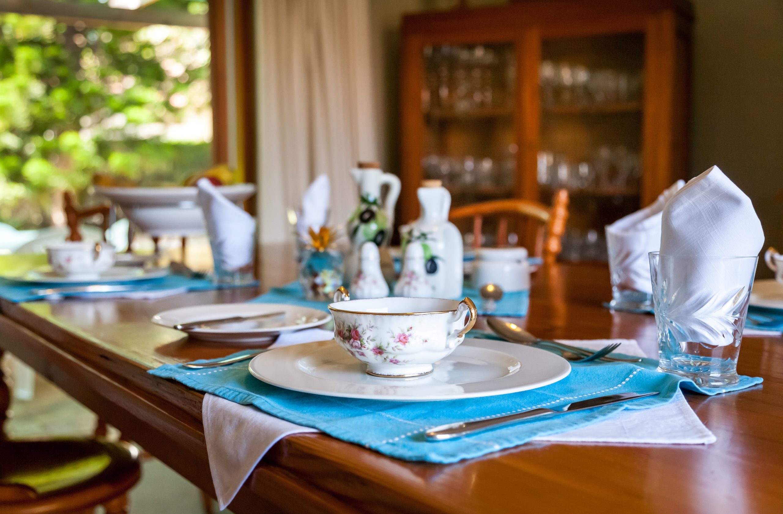 An Introduction to Fine Dining Etiquette and Experiences